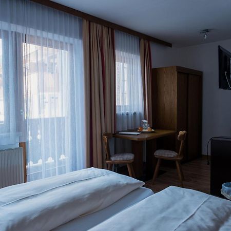 "Quality Hosts Arlberg" Hotel-Gasthof Freisleben Sankt Anton am Arlberg Exterior foto