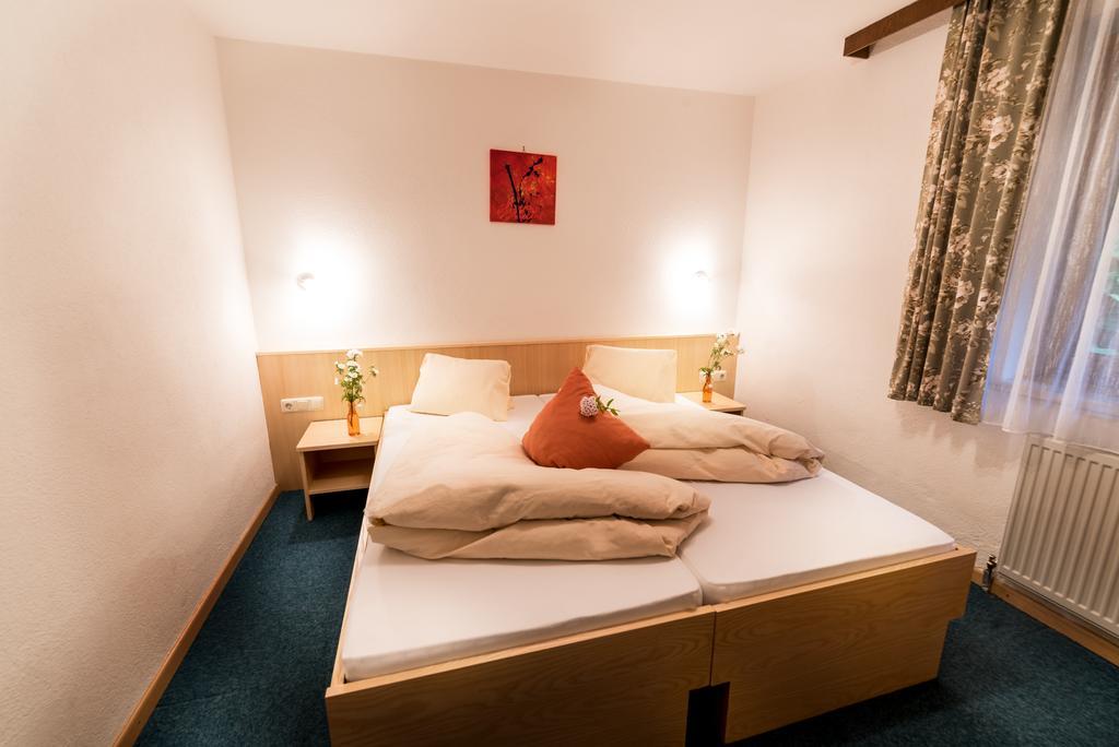 "Quality Hosts Arlberg" Hotel-Gasthof Freisleben Sankt Anton am Arlberg Exterior foto